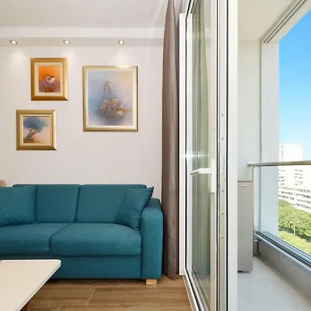 Brand New Luxury Blue Gallery Apartmán *