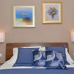 Brand New Luxury Blue Gallery * Σπλιτ